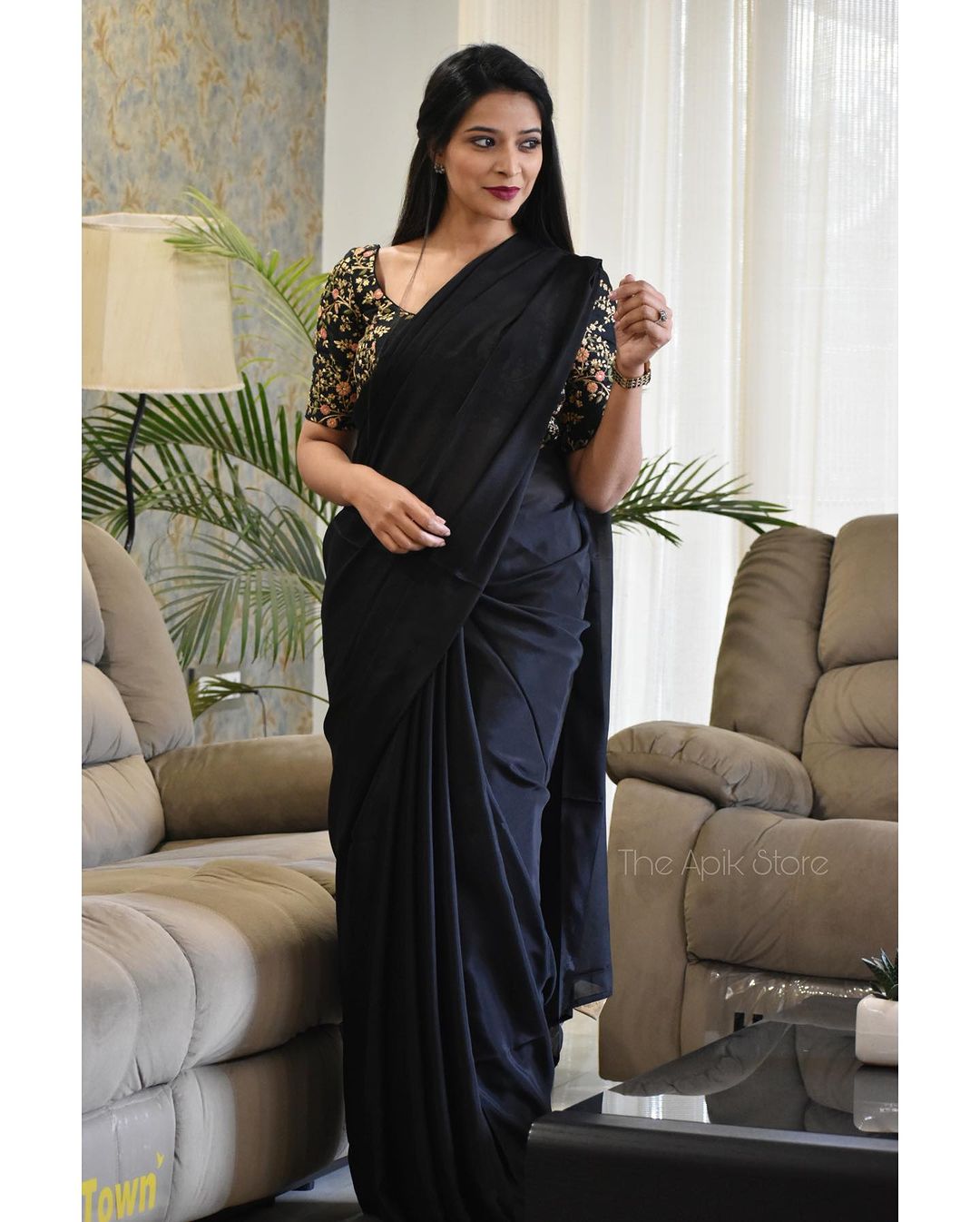 Embroidered Bollywood Georgette Saree  WITH Embroidered BLOUSE